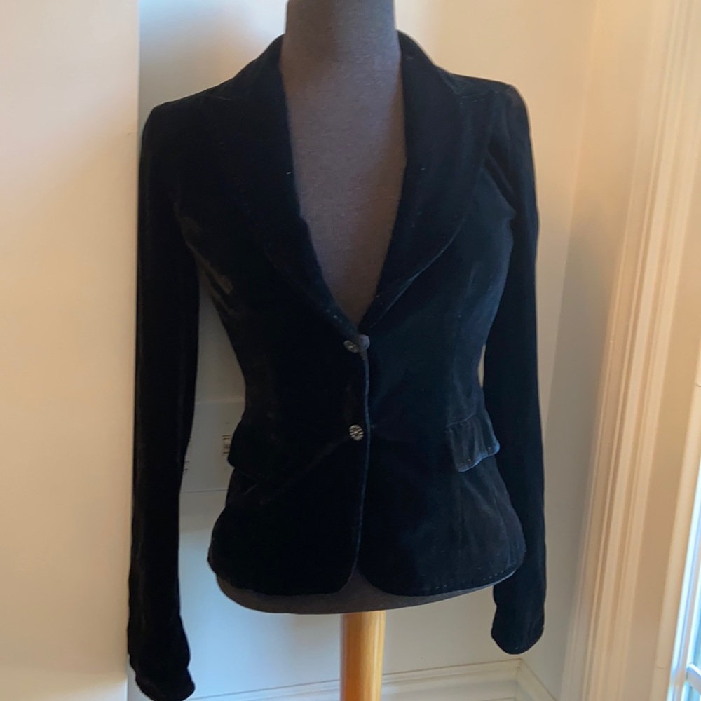 Tahari
 Faux Leather Cropped Blazer